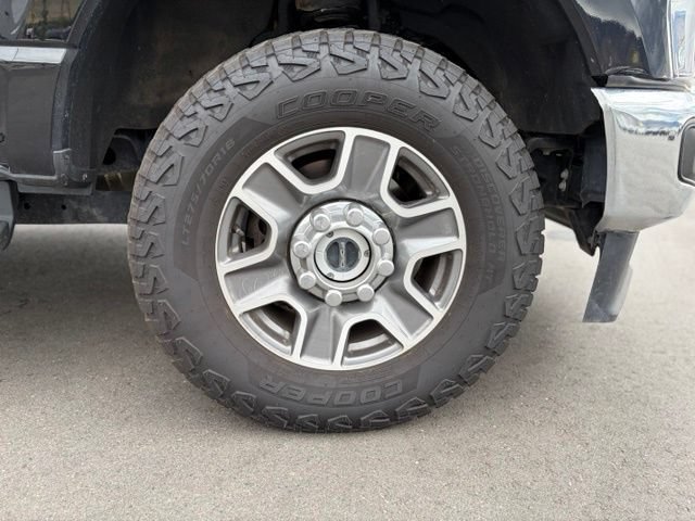 Used 2023 Ford F350 Lariat w/ FX4 Off-Road Package AWD/4WD image 10