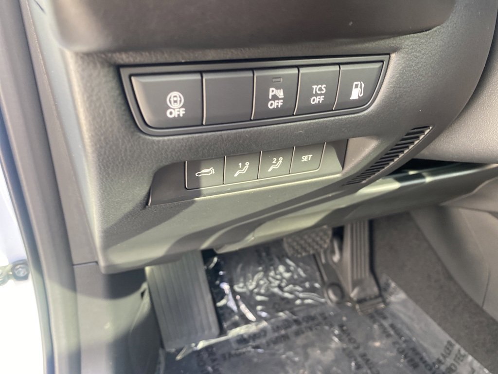 New 2026 MAZDA CX-50 AWD 2.5 Hybrid w/ Cargo Package image 17