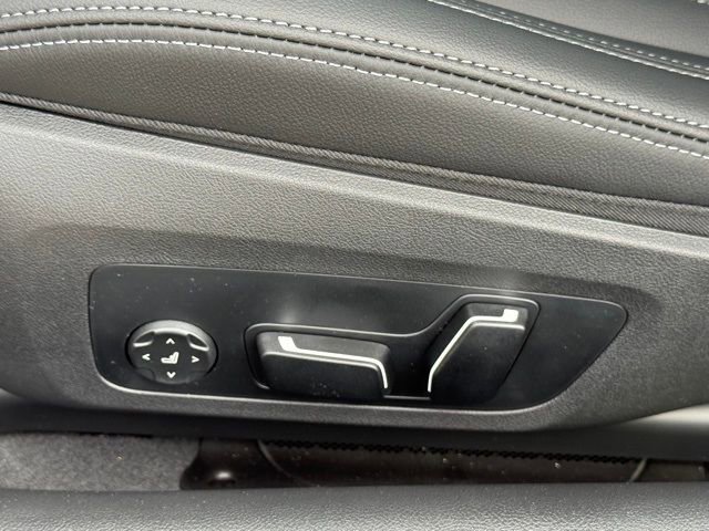 New 2026 BMW M440i Coupe w/ Parking Assistance Package image 16
