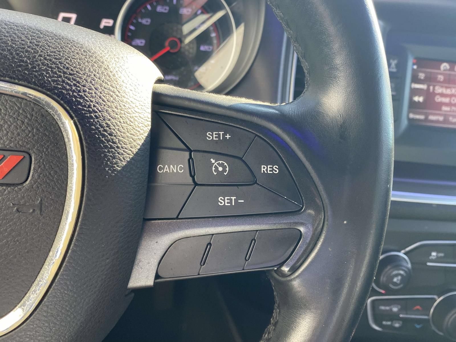 Used 2015 Dodge Charger SE w/ Popular Equipment Group RWD image 21