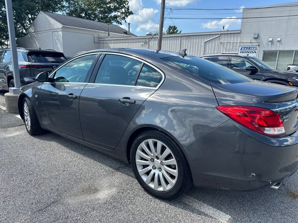 Used 2011 Buick Regal CXL Turbo w/ TO4 Preferred Equipment Group FWD image 2