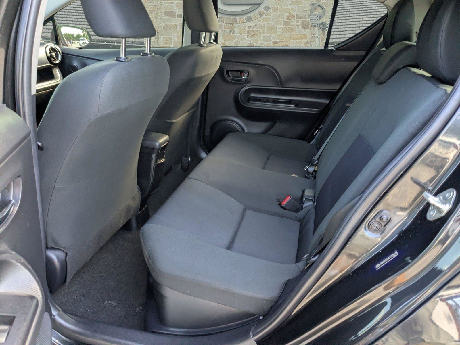 Used 2016 Toyota Prius C Two FWD image 17