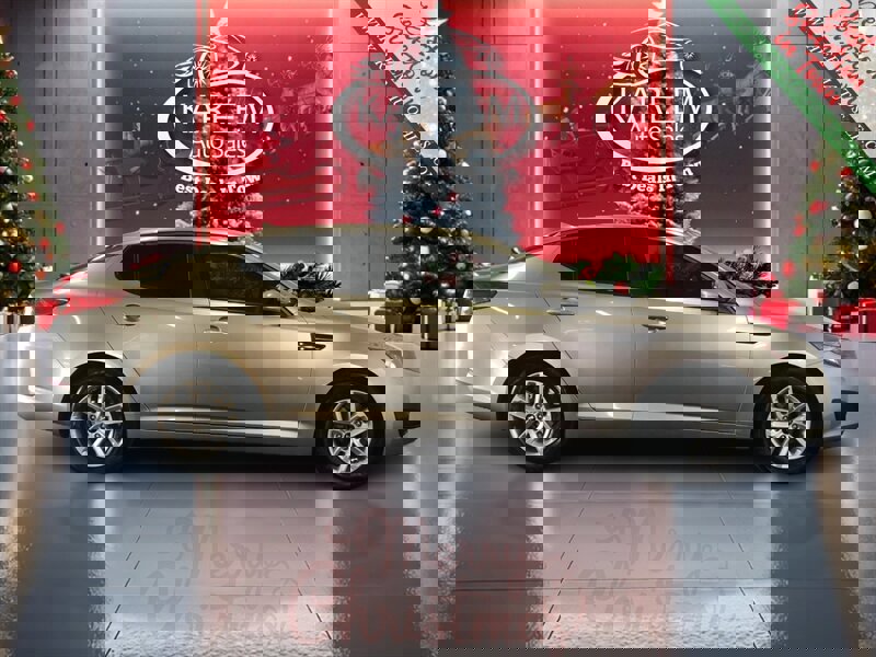 Used 2011 Kia Optima LX w/ Convenience Pkg image 4