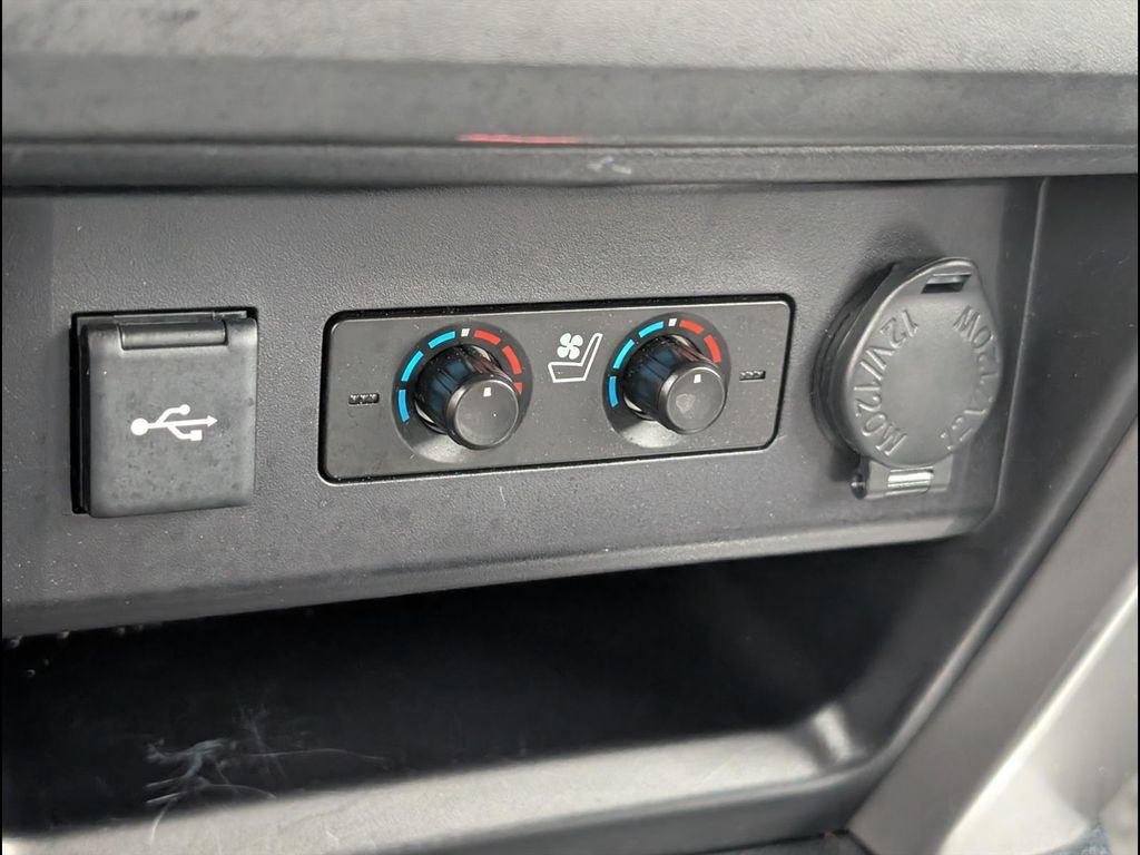 Used 2019 Toyota 4Runner SR5 RWD image 18