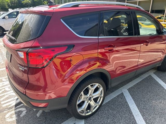 Used 2019 Ford Escape Titanium AWD/4WD image 8