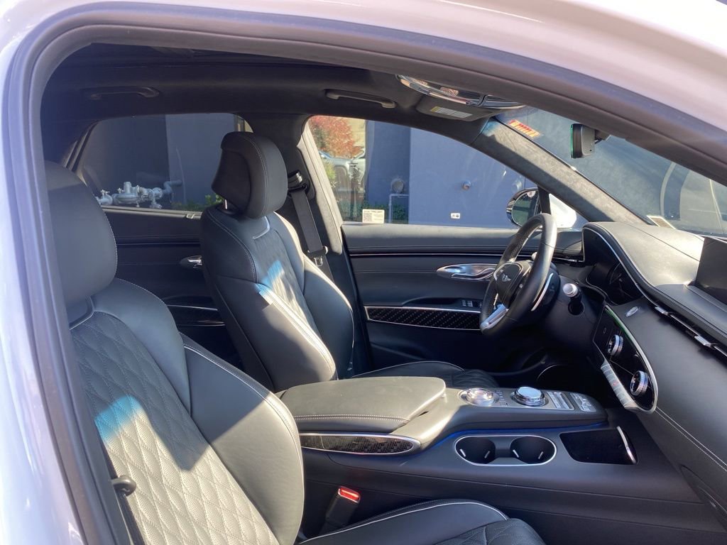 Certified 2025 Genesis GV70 3.5T Sport w/ Sport Prestige Package image 14