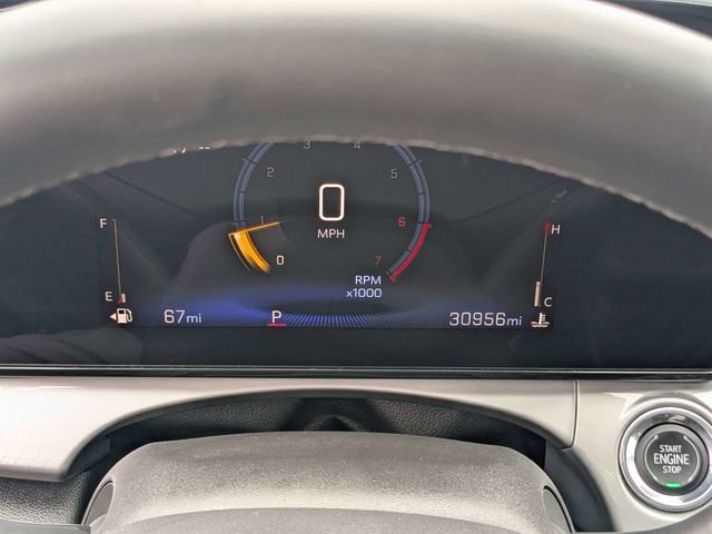 Used 2025 Chevrolet Trax LT w/ LT Convenience Package FWD image 24