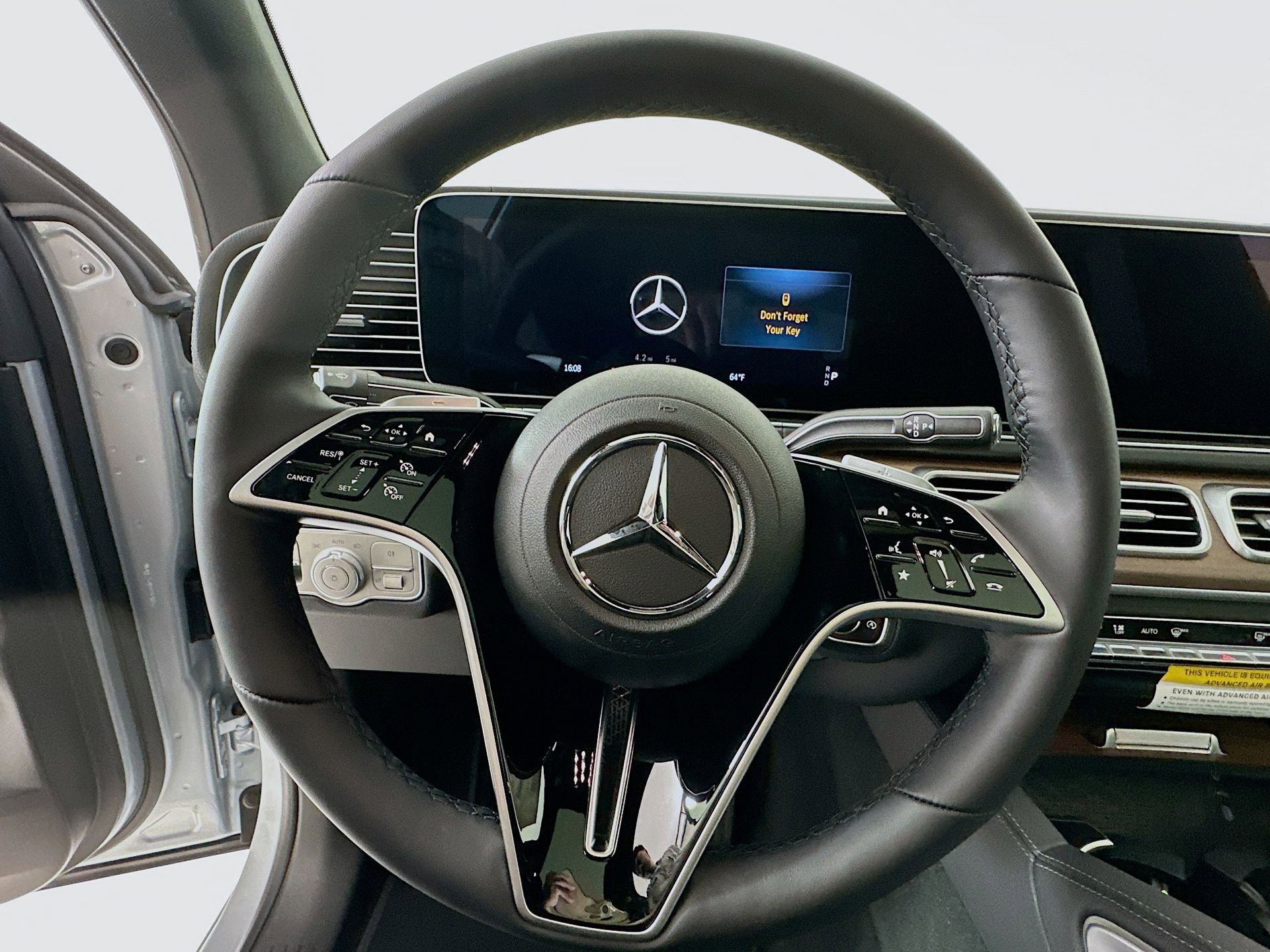 New 2026 Mercedes-Benz GLE 450 4MATIC Coupe image 12