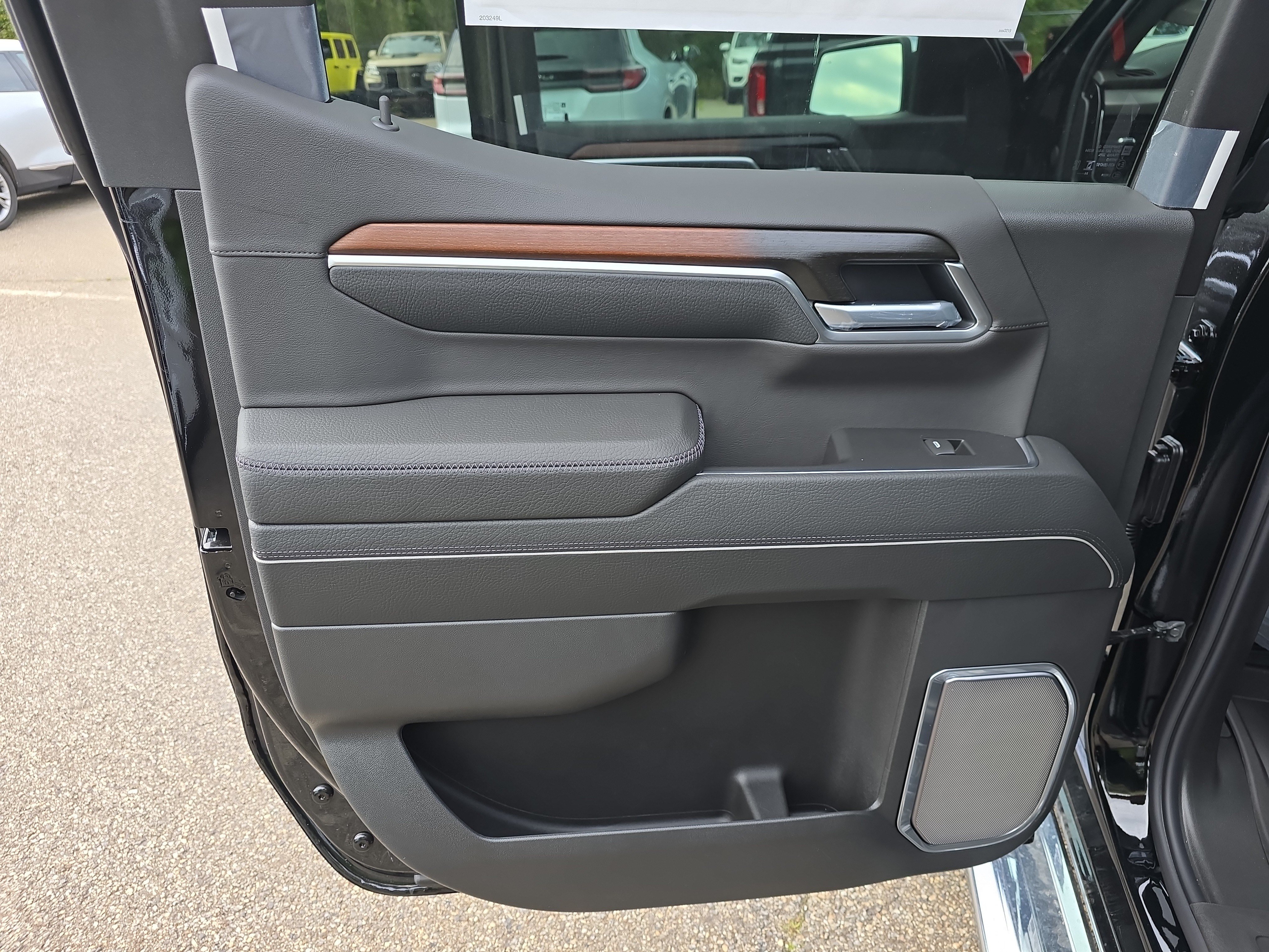 New 2026 GMC Sierra 1500 Denali w/ Technology Package AWD/4WD image 19