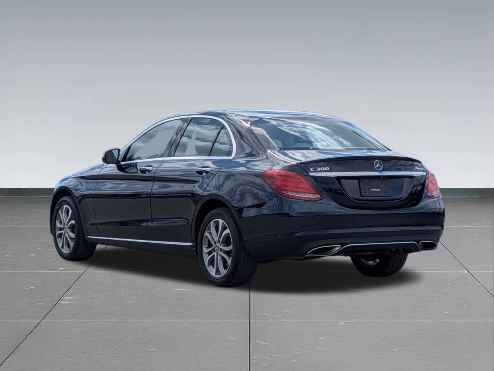 Used 2017 Mercedes-Benz C 300 4MATIC Sedan image 3