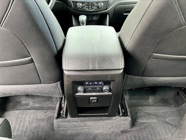 Used 2023 Chevrolet Traverse LT FWD image 25