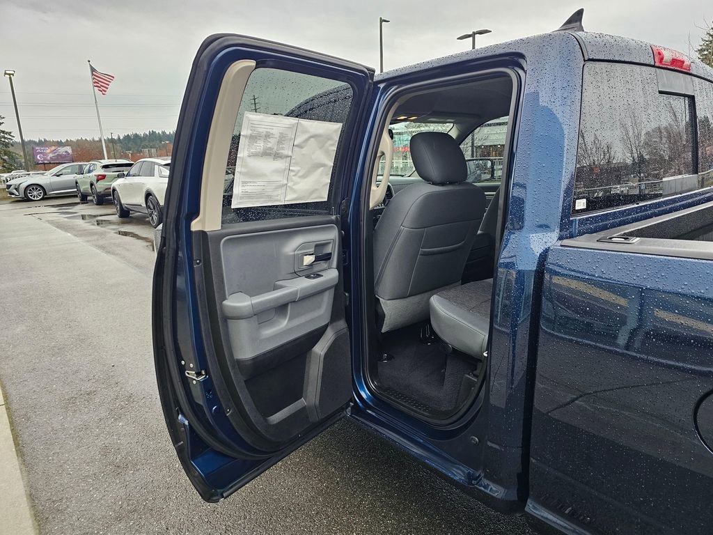 Used 2019 RAM 1500 Classic Warlock w/ Electronics Group image 15