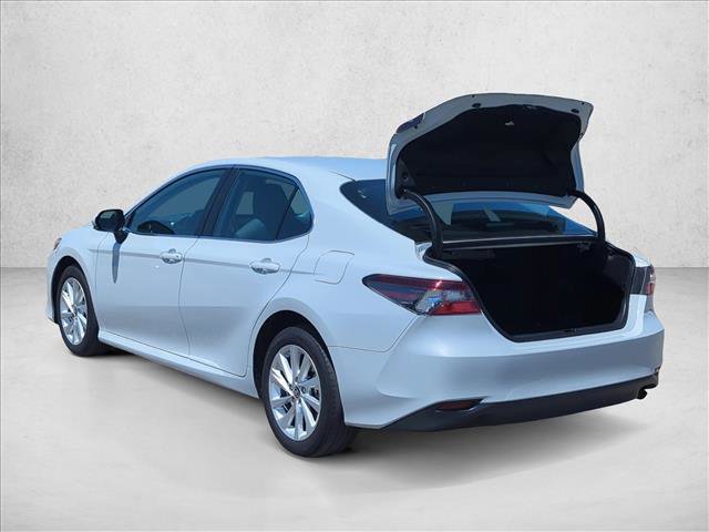 Used 2024 Toyota Camry LE AWD/4WD image 9