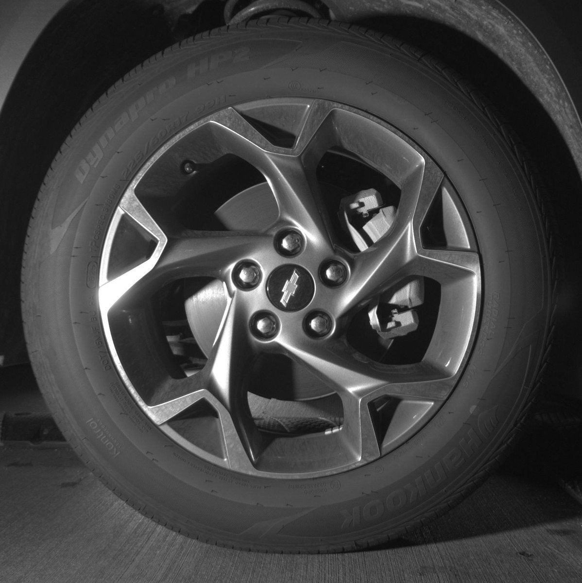 Used 2025 Chevrolet Trax LT FWD image 13