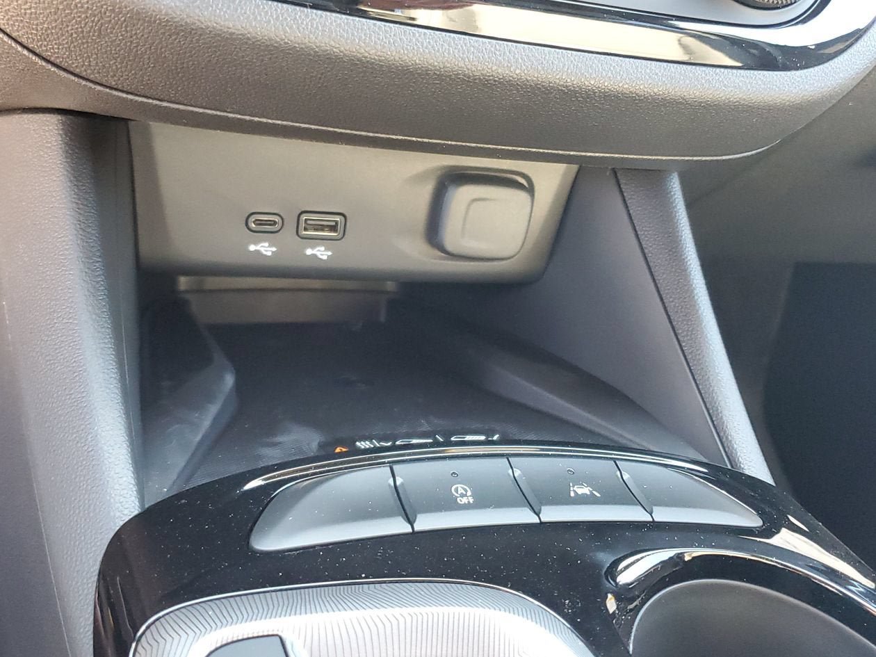 New 2026 Buick Envista Sport Touring w/ Convenience I Package FWD image 23