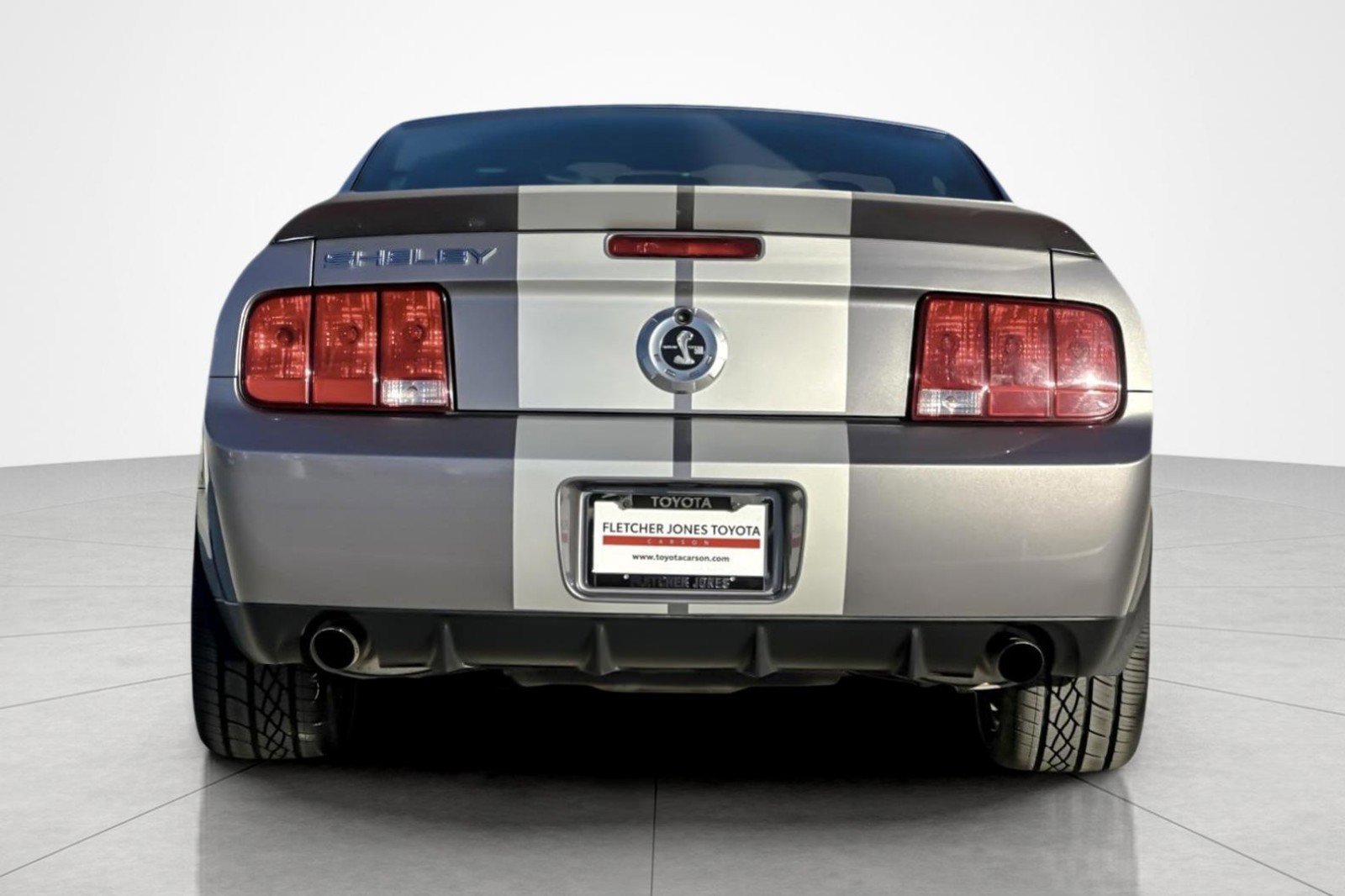 Used 2007 Ford Mustang Shelby GT500 image 4
