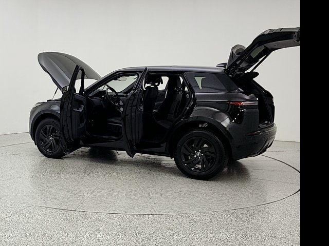 New 2026 Land Rover Range Rover Evoque S AWD/4WD image 12