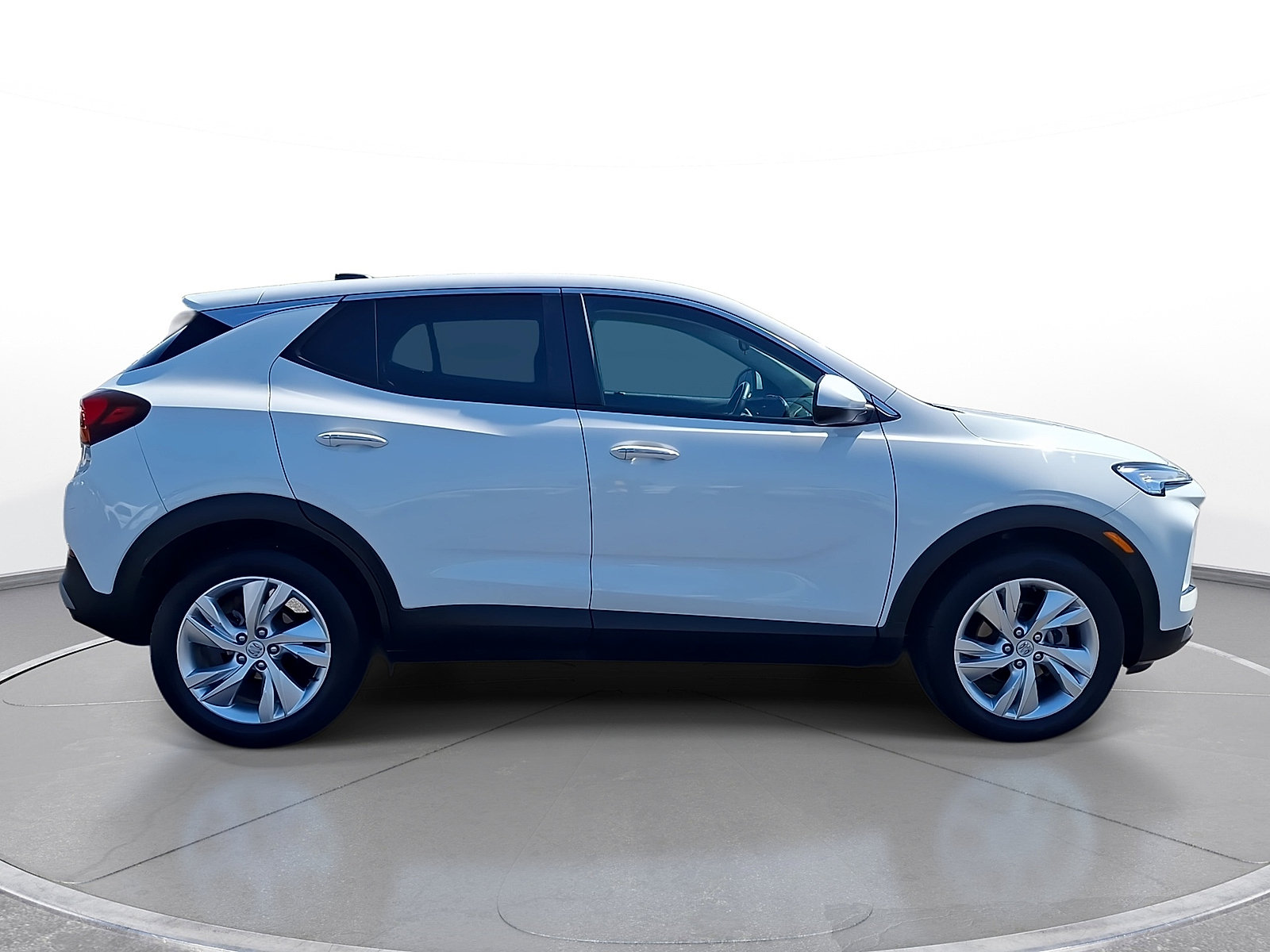 Used 2024 Buick Encore GX Preferred FWD image 9