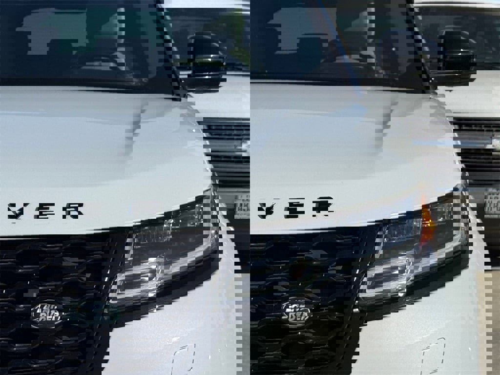 Used 2021 Land Rover Range Rover Velar S image 4