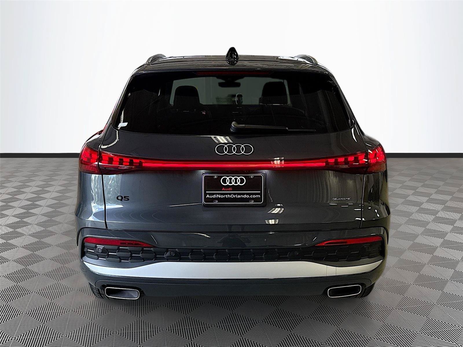 Certified 2025 Audi Q5 Premium w/ Convenience Package AWD/4WD image 6