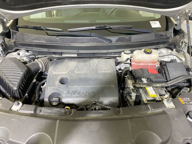 Used 2020 Chevrolet Traverse LS w/ LPO, Floor Liner Package FWD image 16