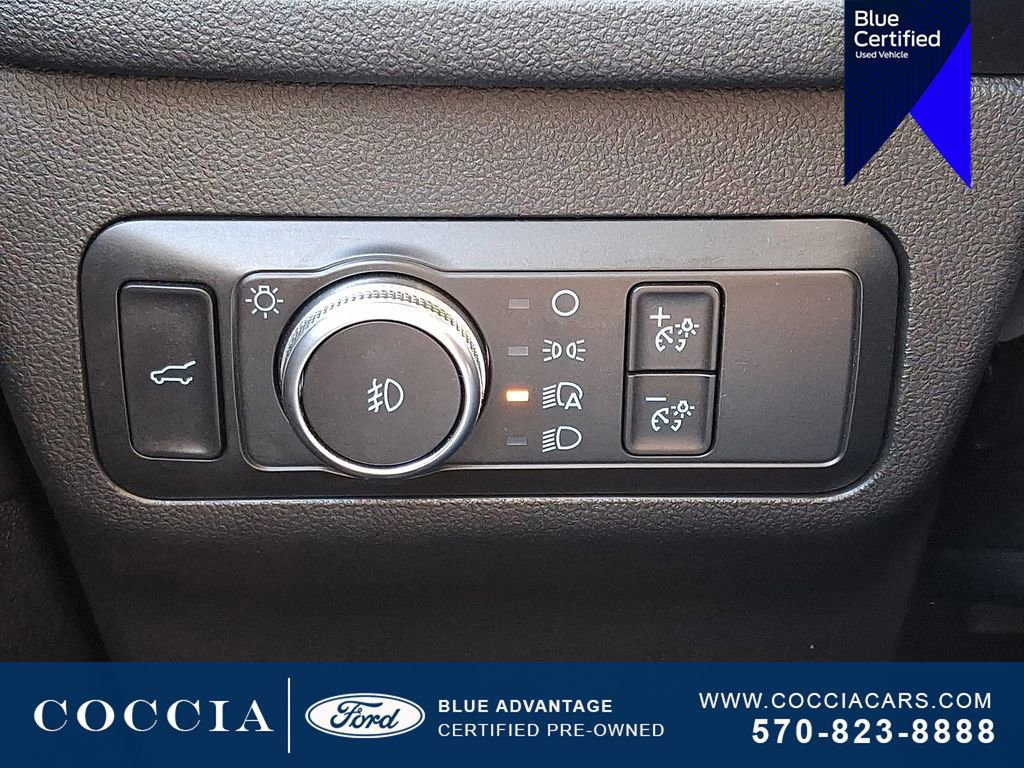 Certified 2020 Ford Escape Titanium image 26