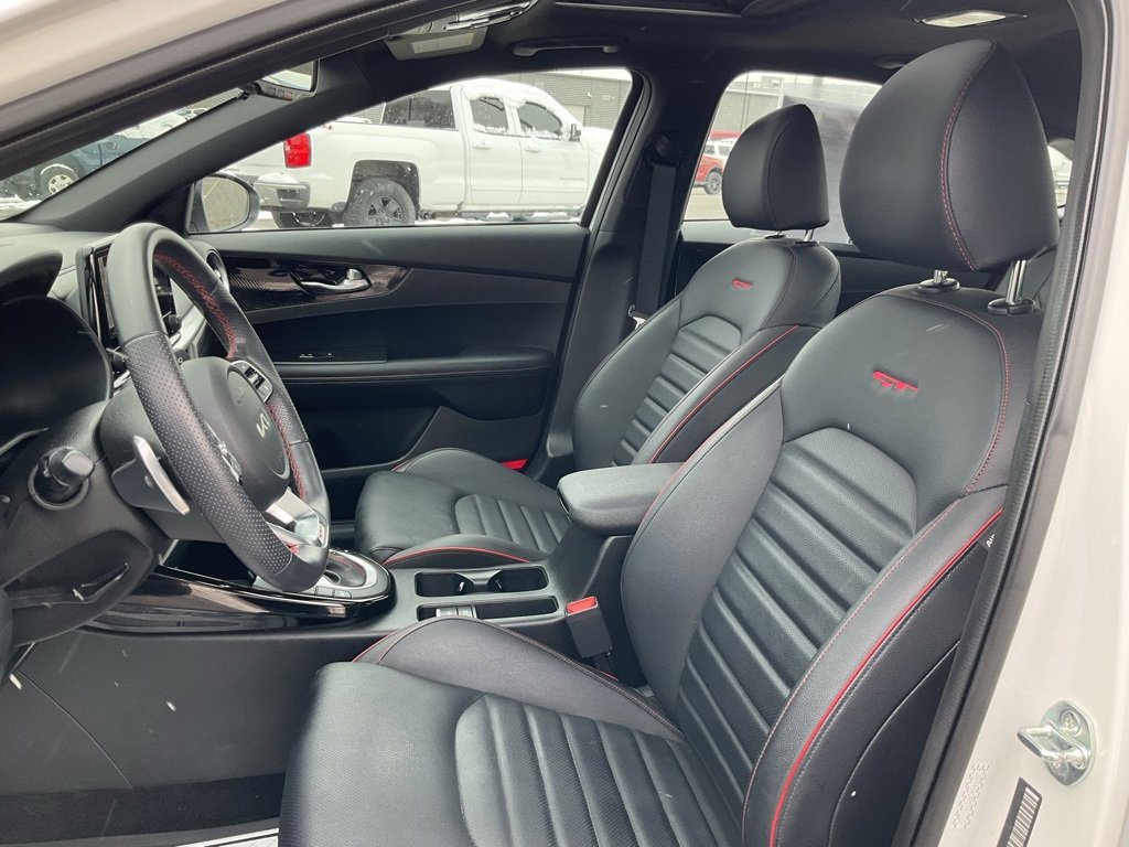 Used 2024 Kia Forte GT w/ GT2 Package image 15