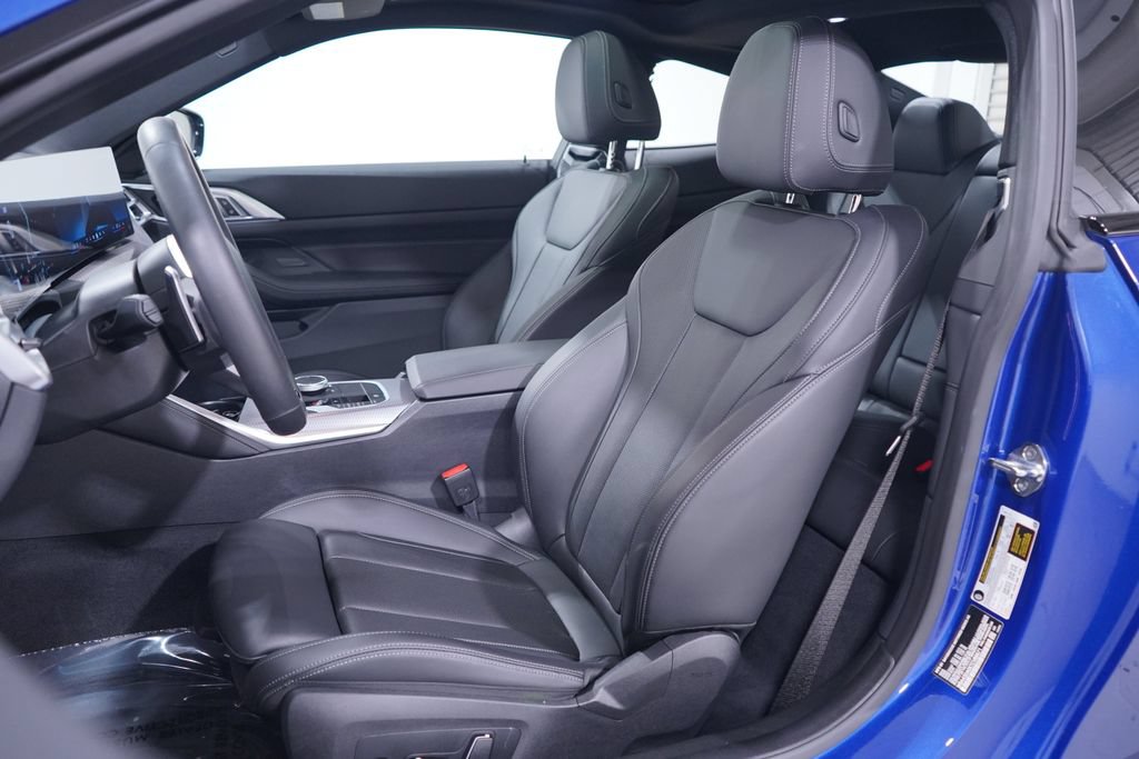 Used 2026 BMW 430i Coupe w/ M Sport Package RWD image 7