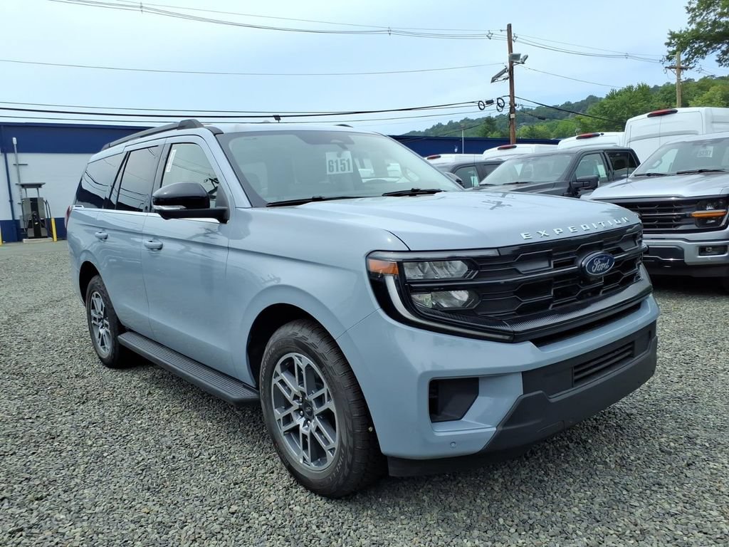 New 2026 Ford Expedition Active