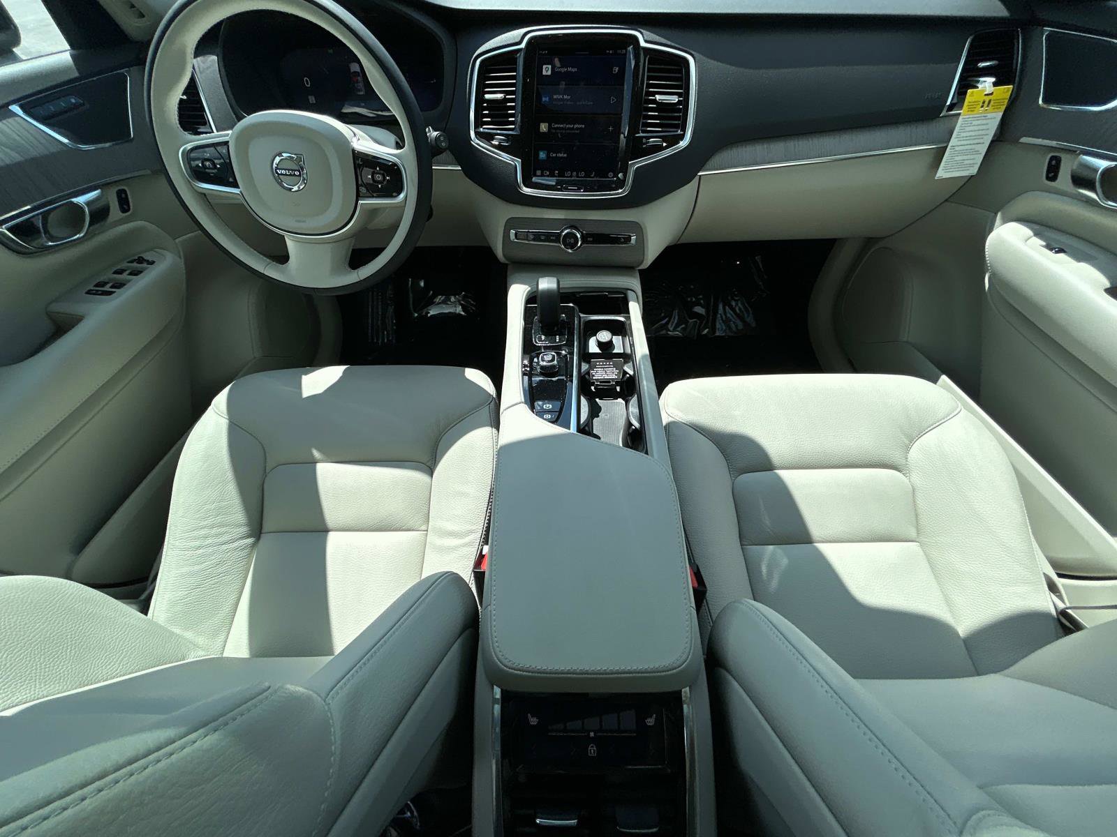 New 2025 Volvo XC90 T8 Plus w/ Protection Package Premier AWD/4WD image 13
