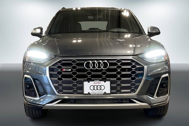 Used 2023 Audi SQ5 Premium w/ Convenience Package image 3