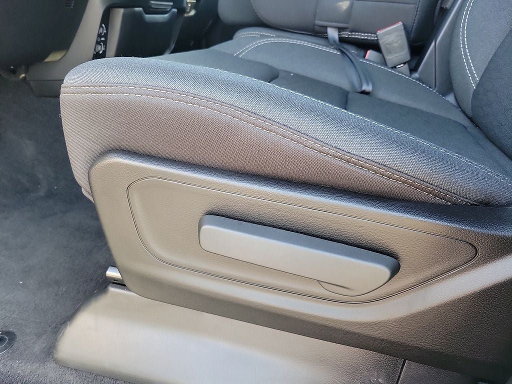 Used 2025 RAM 1500 Tradesman AWD/4WD image 12