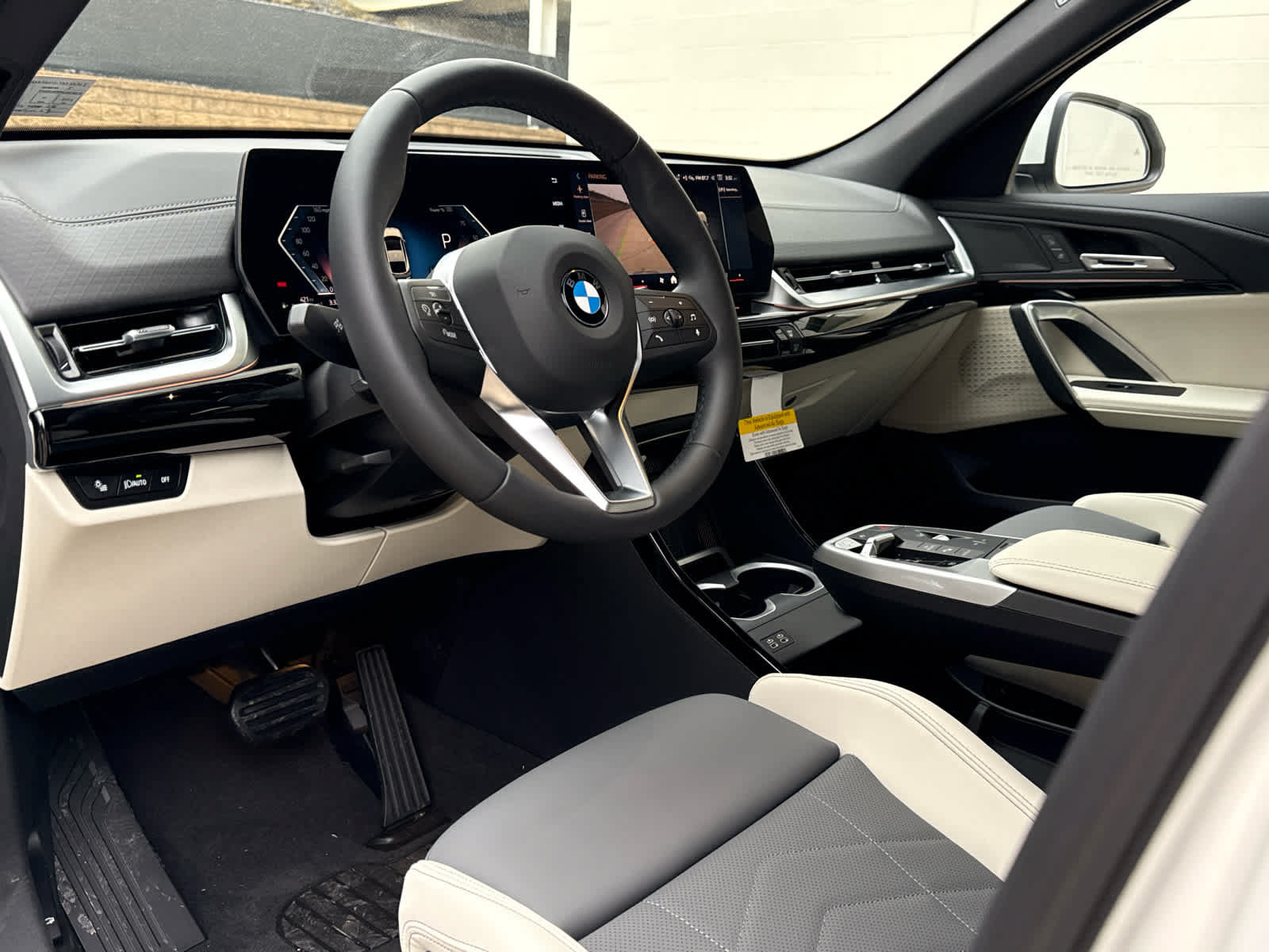 Used 2026 BMW X2 xDrive28i w/ Convenience Package AWD/4WD image 10