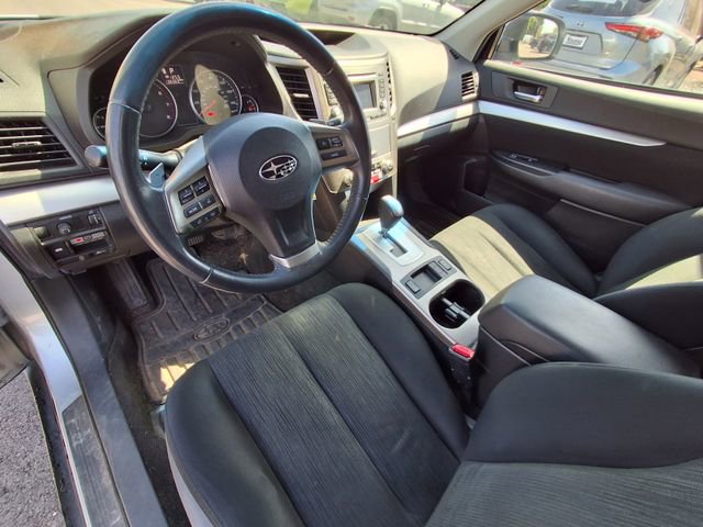 Used 2014 Subaru Outback 2.5i Premium w/ Moonroof Package AWD/4WD image 21