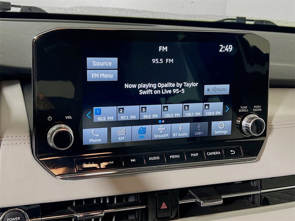 Used 2023 Mitsubishi Outlander SEL image 14