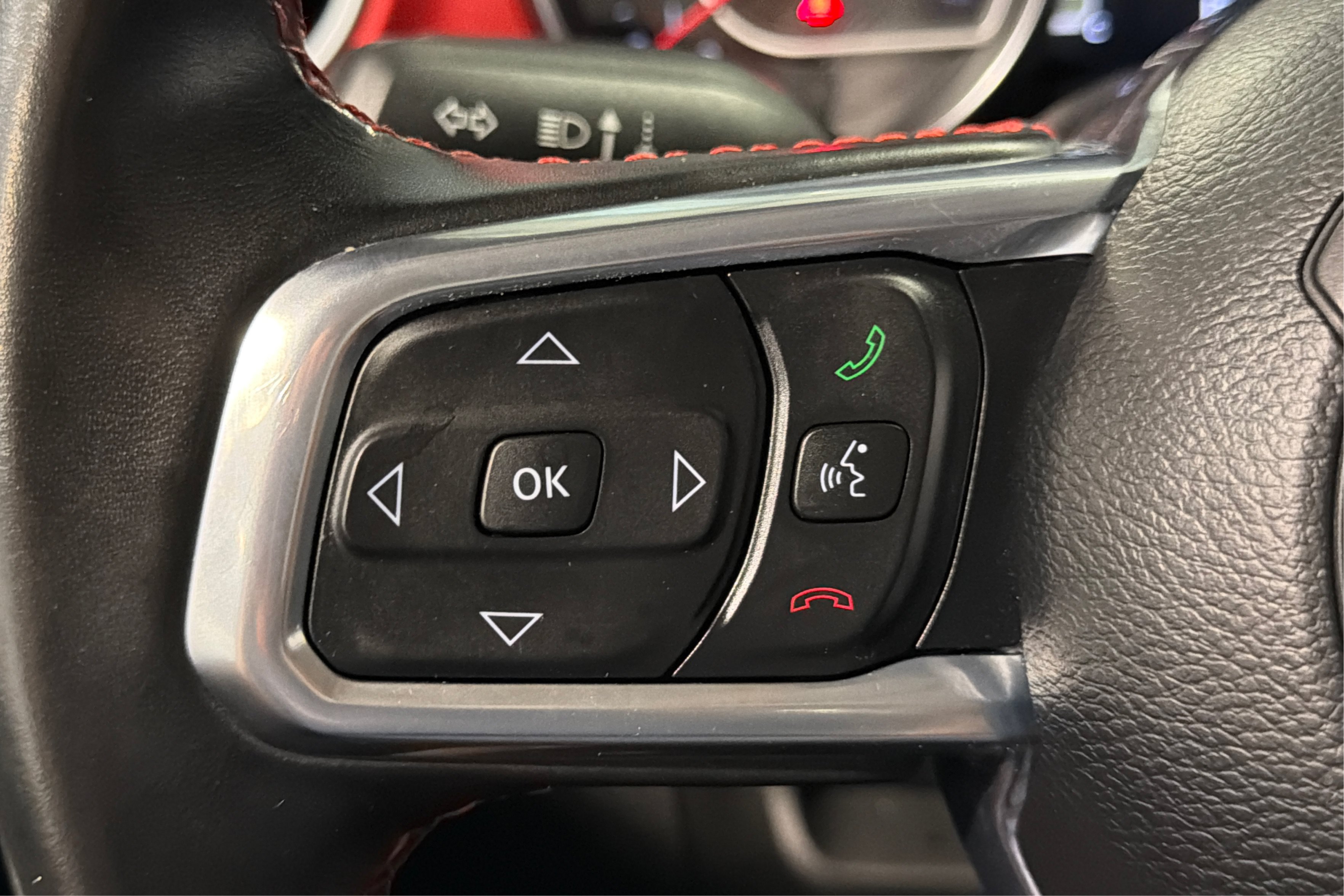 Used 2022 Jeep Wrangler Unlimited Rubicon AWD/4WD image 23