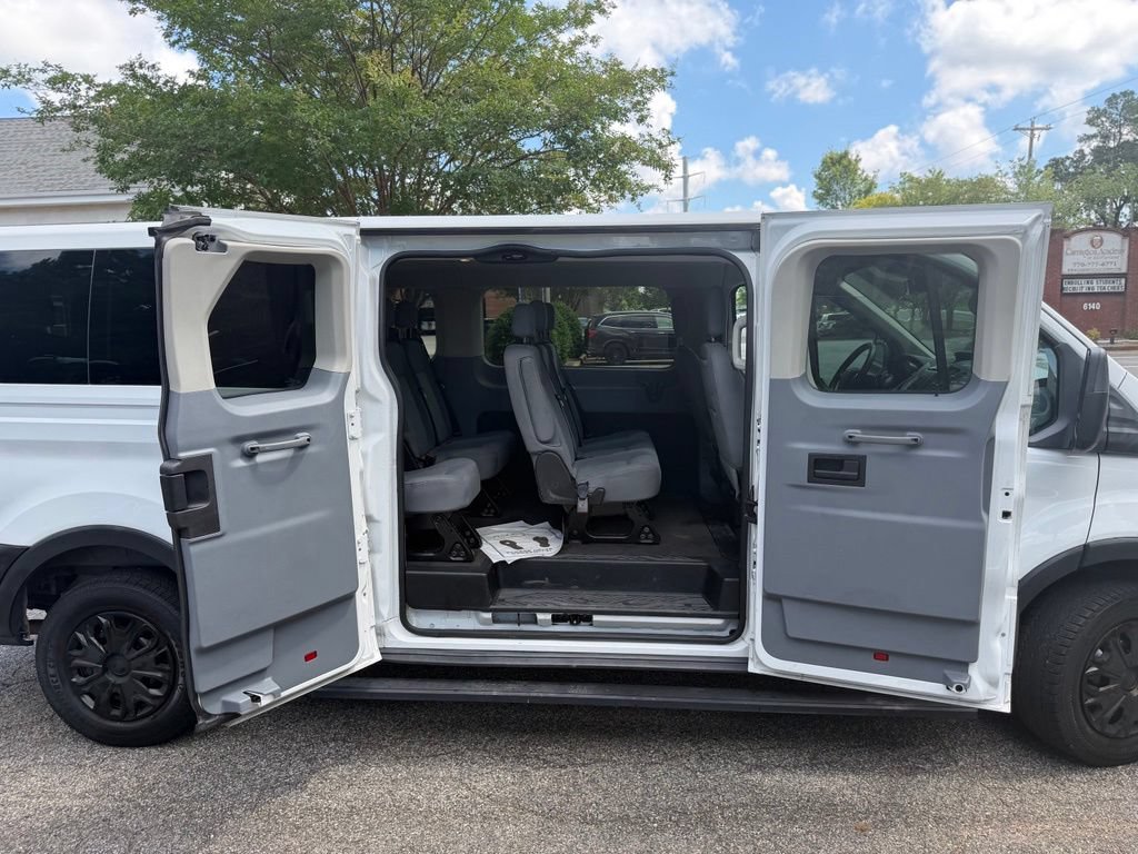 Used 2018 Ford Transit 350 XLT RWD image 16