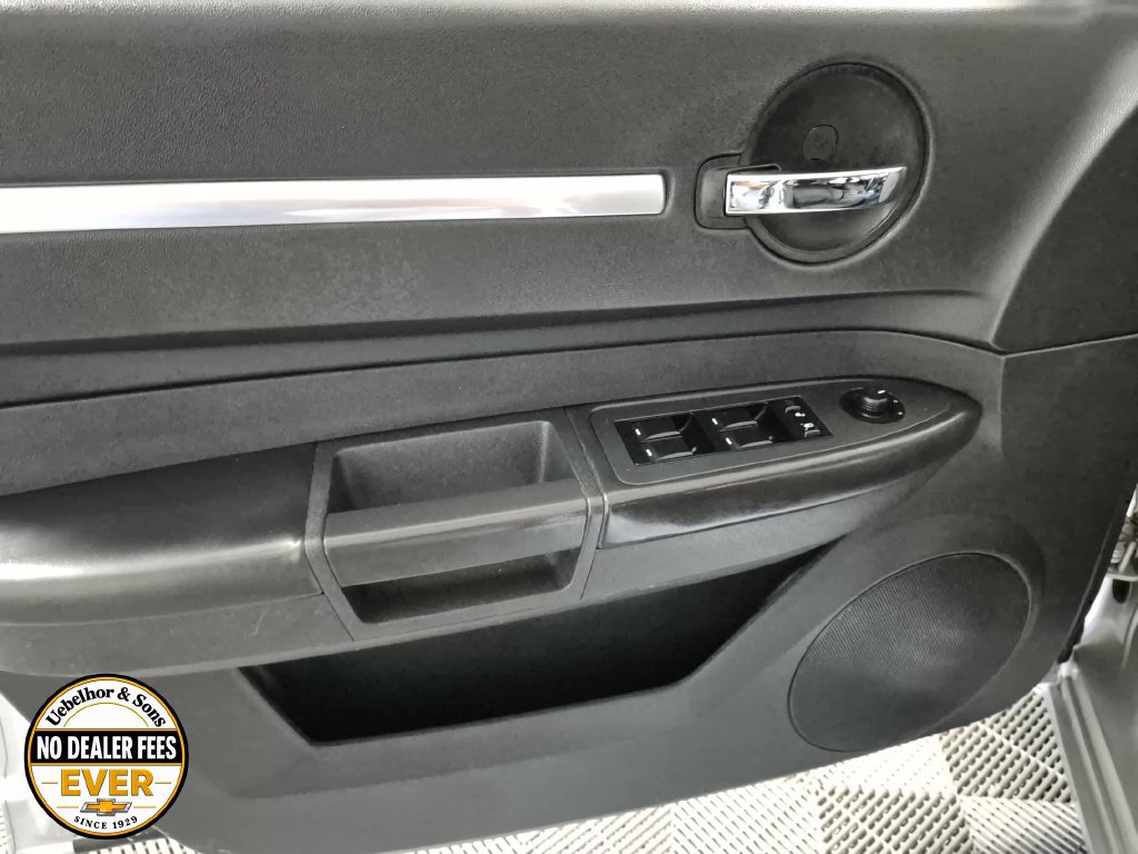 Used 2010 Dodge Charger SXT RWD image 14