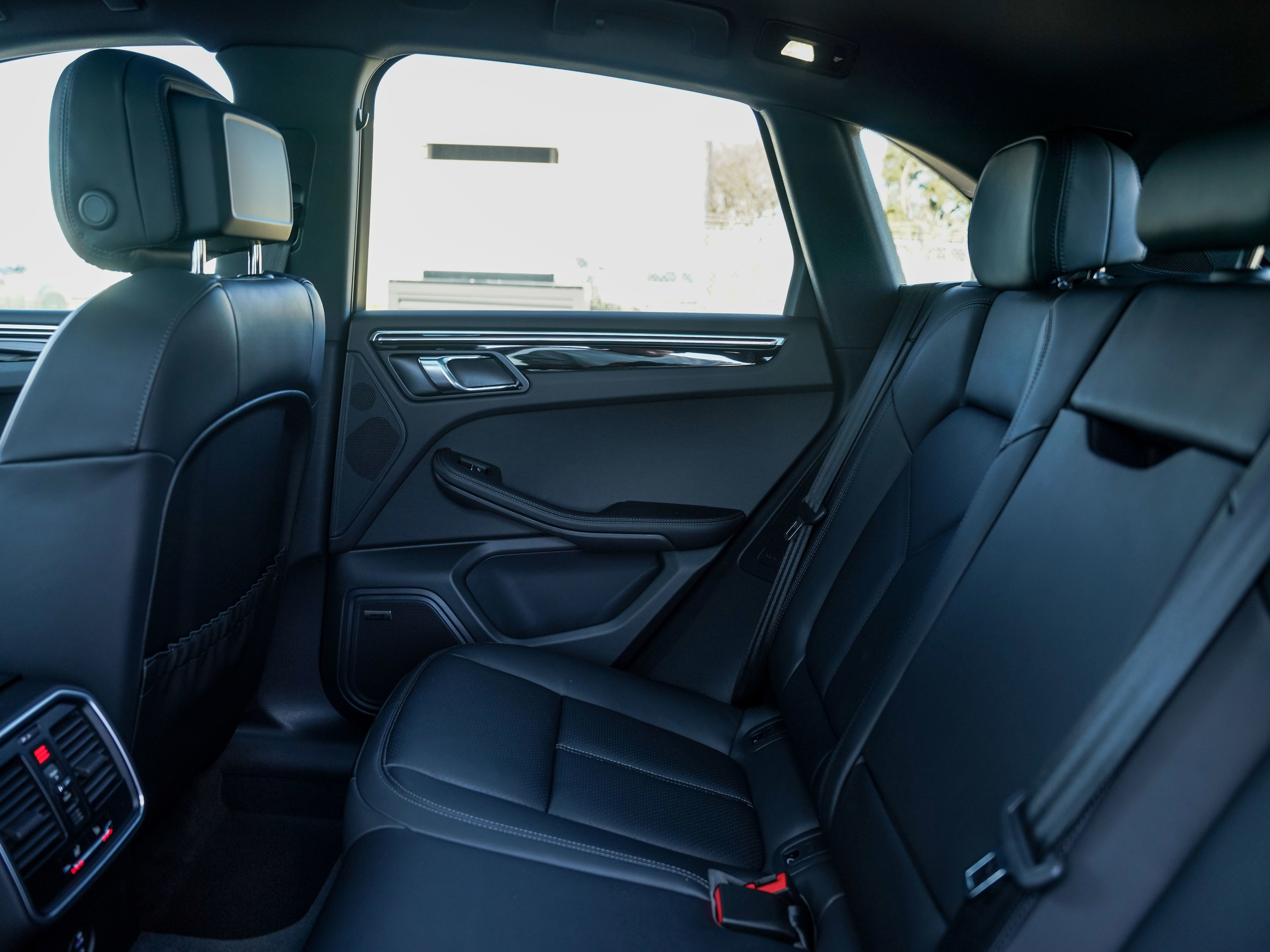 New 2026 Porsche Macan S image 29