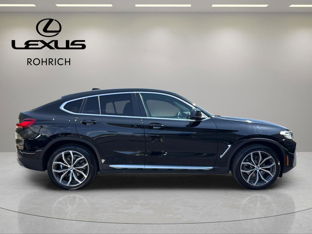 Used 2022 BMW X4 xDrive30i w/ Convenience Package AWD/4WD image 5