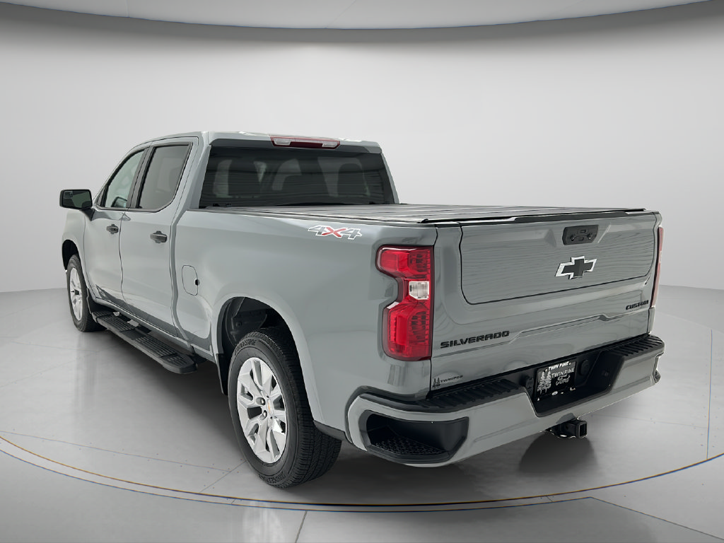 Used 2025 Chevrolet Silverado 1500 Custom w/ LPO, Dark Essentials Package AWD/4WD image 7