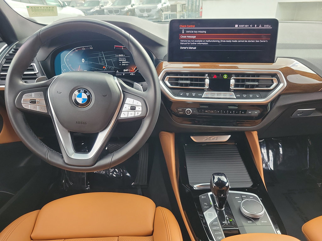 Used 2024 BMW X4 xDrive30i AWD/4WD image 11