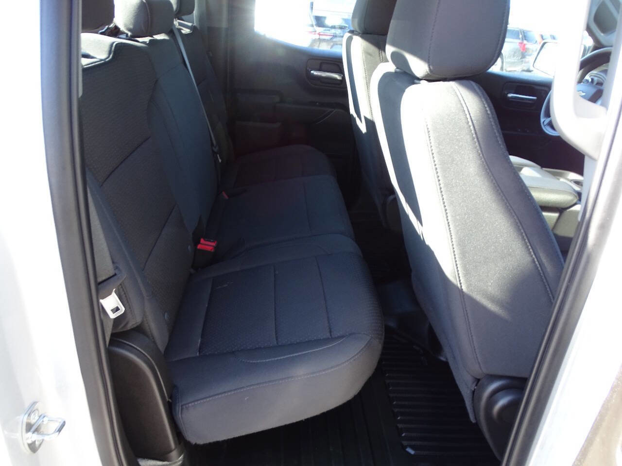 Used 2022 Chevrolet Silverado 1500 W/T image 30