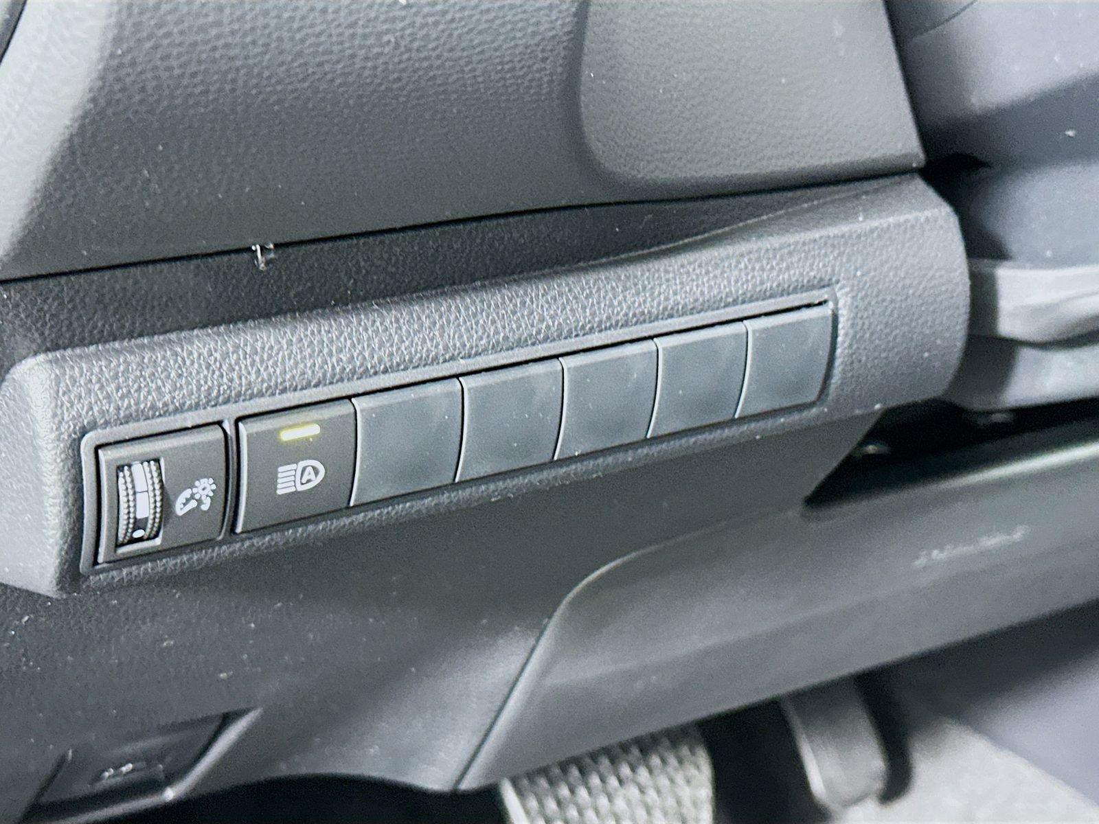 New 2026 Toyota Corolla XSE image 10