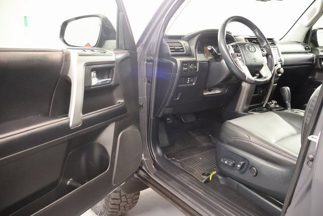 Certified 2024 Toyota 4Runner SR5 Premium w/ Moonroof Package AWD/4WD image 10