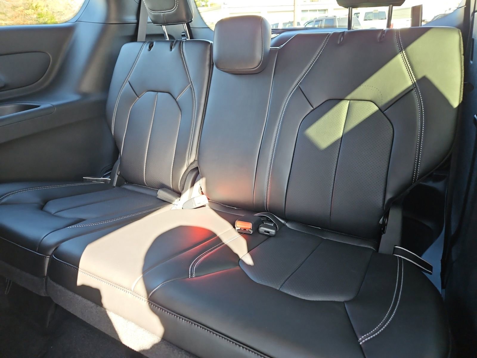 New 2026 Chrysler Pacifica Select w/ S Appearance Package image 20