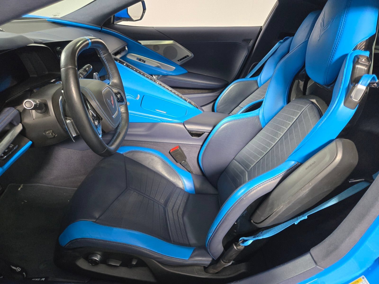 Used 2021 Chevrolet Corvette Stingray Premium Cpe w/ 3LT RWD image 5