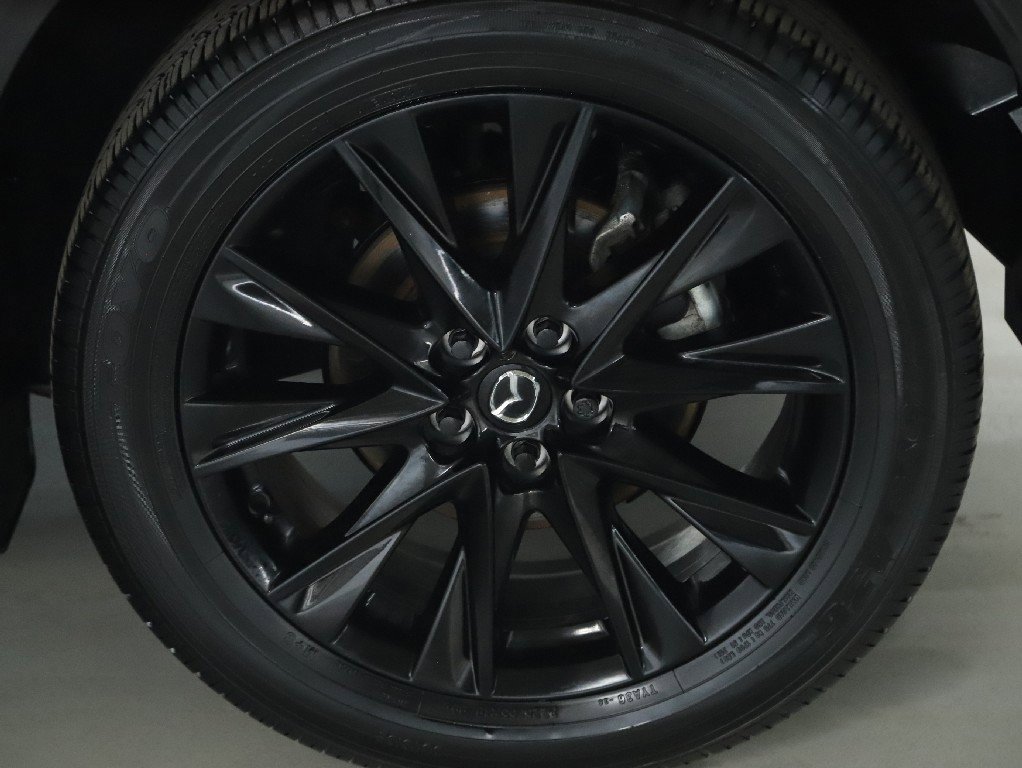 Certified 2023 MAZDA CX-5 Carbon Edition image 40
