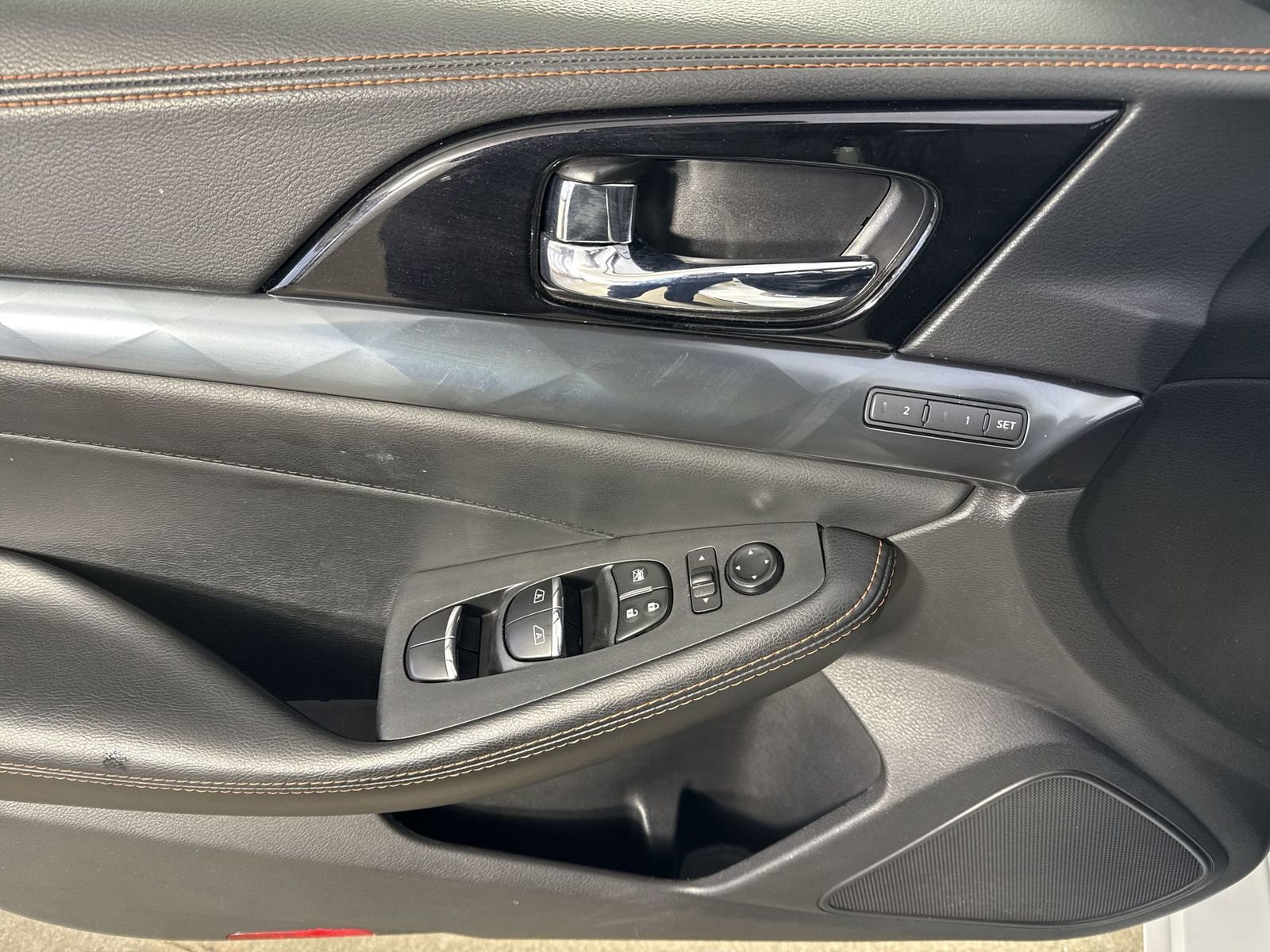 Certified 2023 Nissan Maxima SR w/ Sport Mat Group image 22