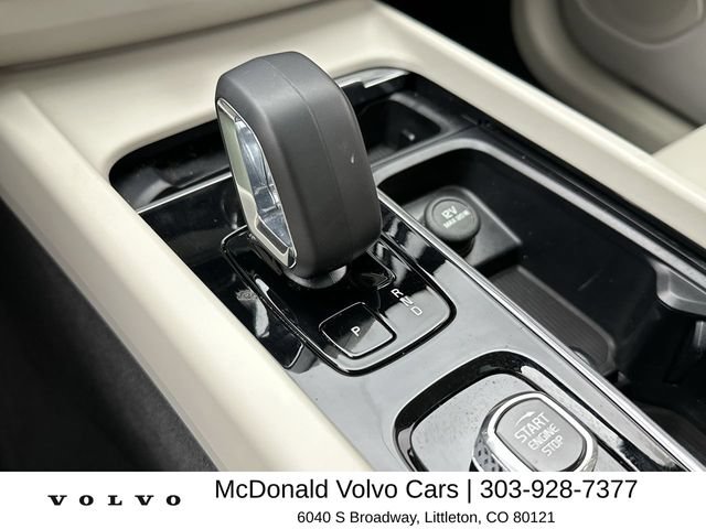 Certified 2025 Volvo XC60 T8 Plus w/ Protection Package Premier AWD/4WD image 20